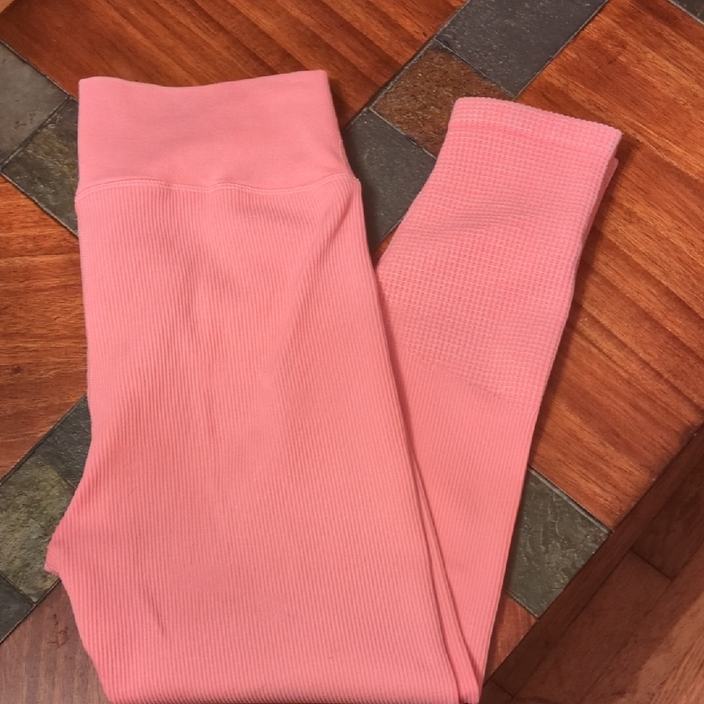 Aerie Women's Pink Leggings